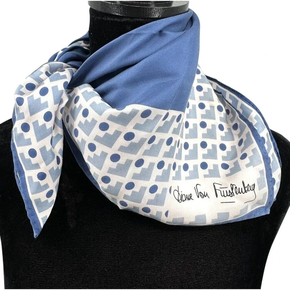 Diane Von Furstenberg Womens Square‎ Blue Mod Geometric Print Silk Scarf